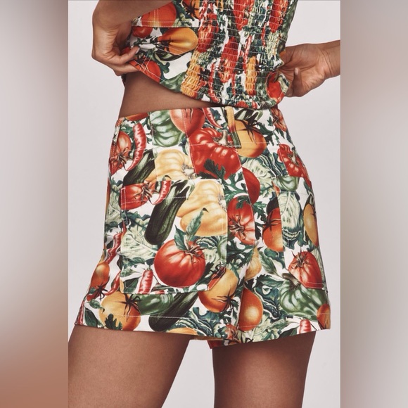 NWT Anthropologie Maeve Colette Linen Blend Shorts Fruit Veggie Shorts, Size 32 - Picture 4 of 10